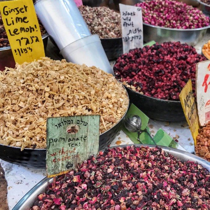 tea at mahane yehuda jerusalem