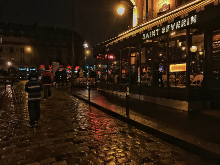 Rue de la Huchette Paris at night